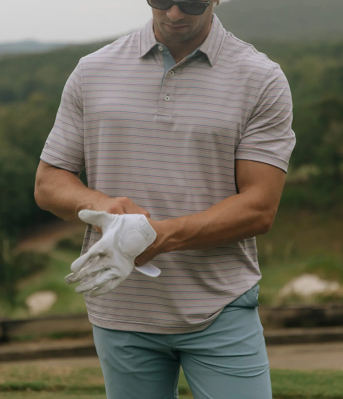 How to Choose the Best Performance Polos for Men: Style, Comfort, and Durability