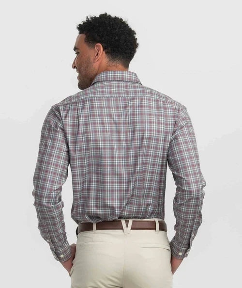 Flannel vs. Button Down: What's the Difference and When to Wear Each
